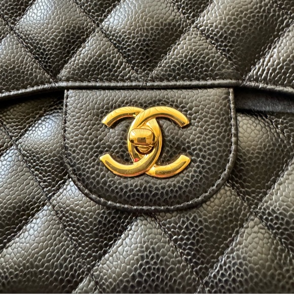 BNWB CHANEL CLASSIC DOUBLE FLAP BAG IN CAVIAR
12х9 SIZE - Picture 6 of 8
